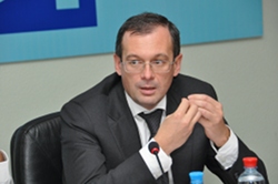 Круглый стол «Стратегия-2020: Новая модель роста – новая социальная политика». АРБ 11 октября 2011 Круглый стол «Стратегия-2020: Новая модель роста – новая социальная политика». АРБ 11 октября 2011