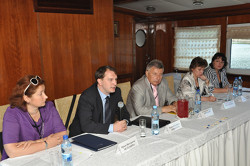 АРБ. Круглый стол на теплоходе. 20 июня 2012